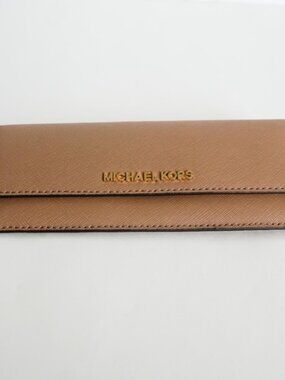 MK JET SET TRAVEL SLIM FLAT WALLET DARK KHAKI